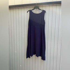 Sleeveless navy Eileen Fisher dress